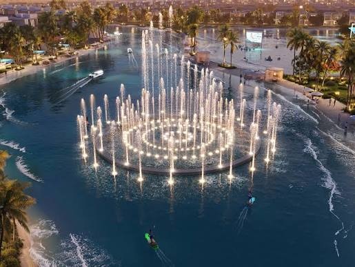 Central Hub Fountain